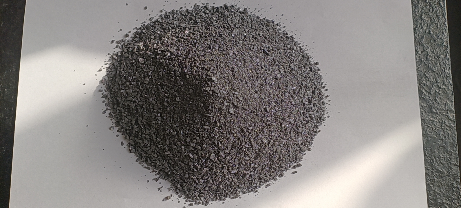 硅铁1-3mm：小颗粒大用途的冶金材料